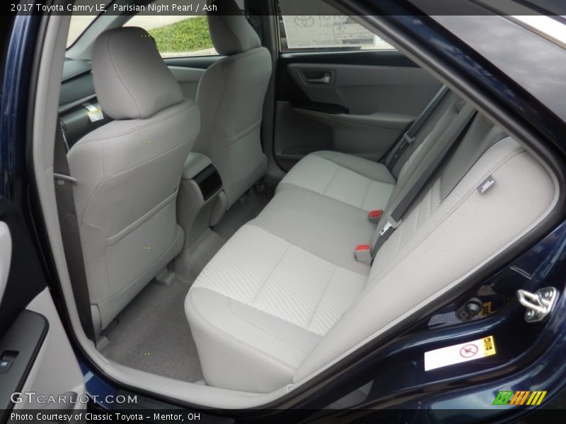 Parisian Night Pearl / Ash 2017 Toyota Camry LE