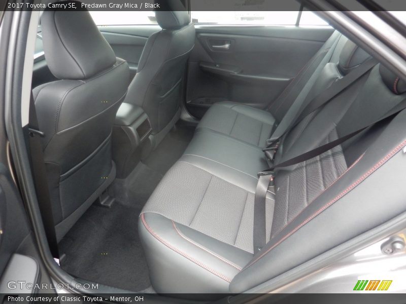 Predawn Gray Mica / Black 2017 Toyota Camry SE