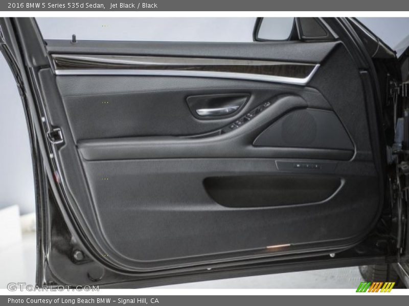 Jet Black / Black 2016 BMW 5 Series 535d Sedan