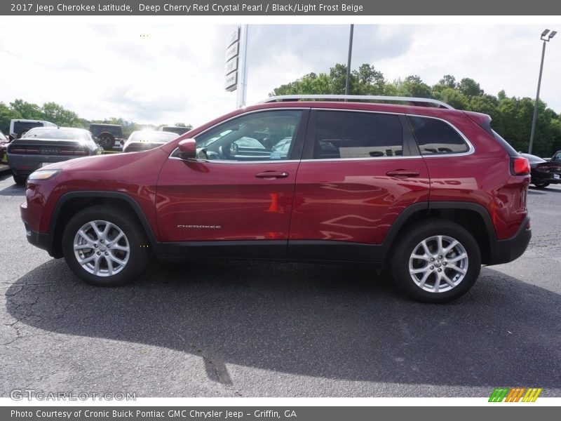 Deep Cherry Red Crystal Pearl / Black/Light Frost Beige 2017 Jeep Cherokee Latitude