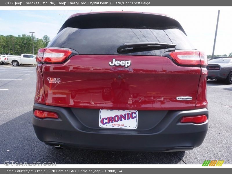 Deep Cherry Red Crystal Pearl / Black/Light Frost Beige 2017 Jeep Cherokee Latitude