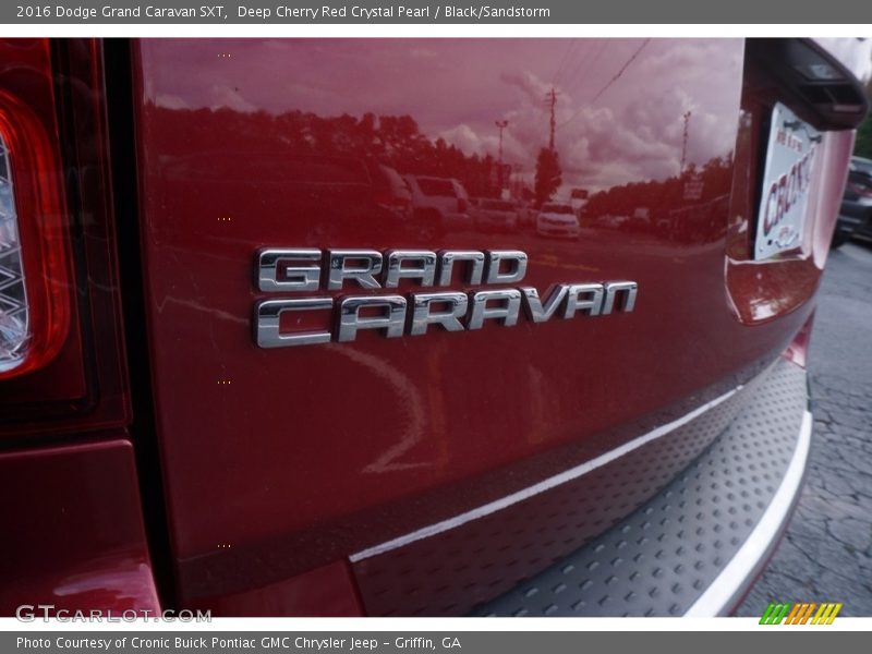 Deep Cherry Red Crystal Pearl / Black/Sandstorm 2016 Dodge Grand Caravan SXT