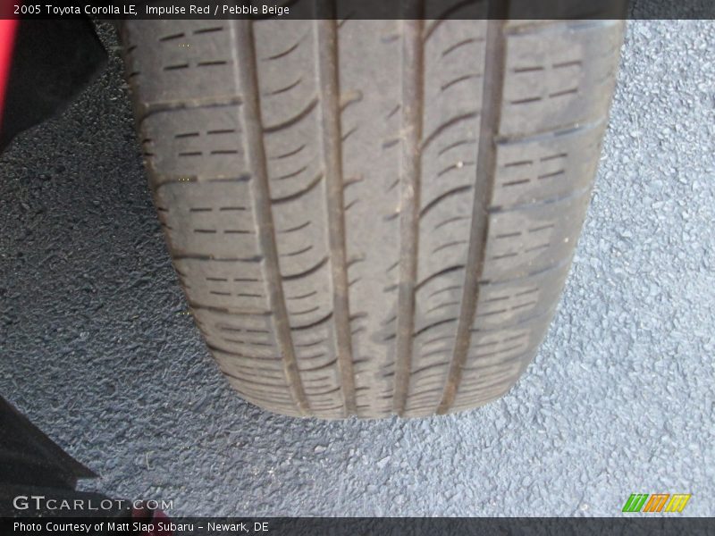 Impulse Red / Pebble Beige 2005 Toyota Corolla LE