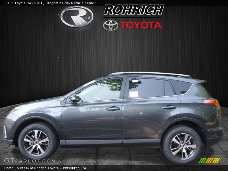 Magnetic Gray Metallic / Black 2017 Toyota RAV4 XLE