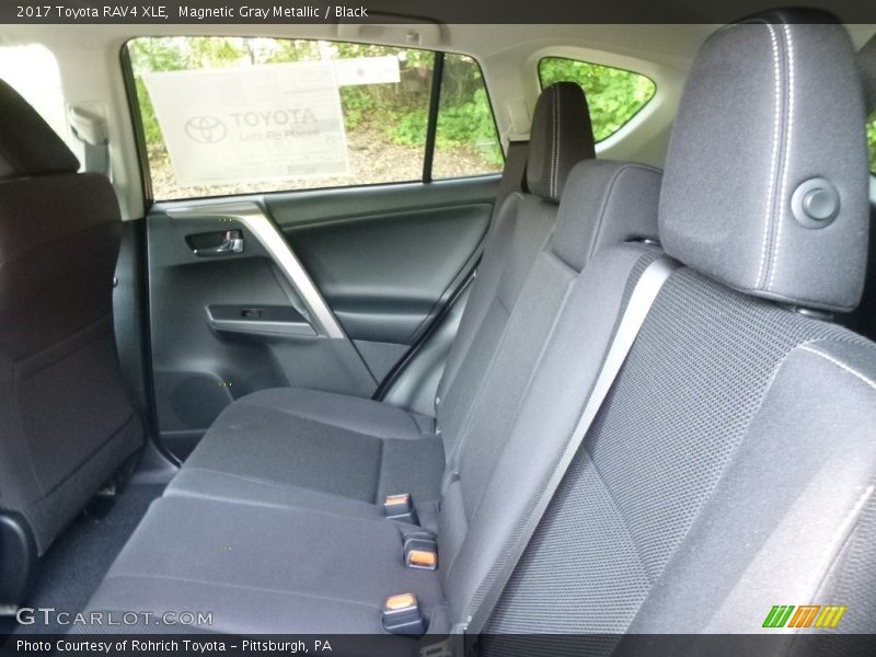 Magnetic Gray Metallic / Black 2017 Toyota RAV4 XLE