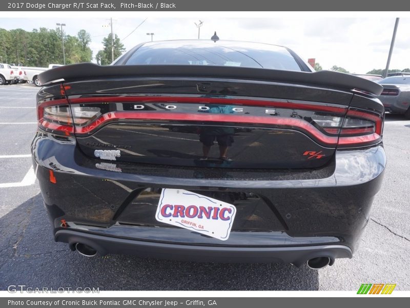 Pitch-Black / Black 2017 Dodge Charger R/T Scat Pack