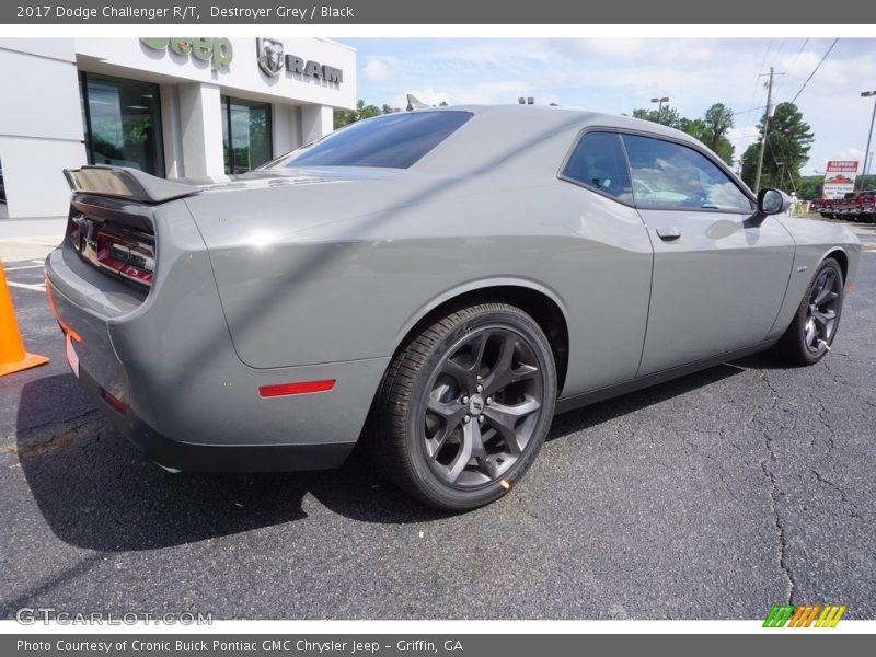 Destroyer Grey / Black 2017 Dodge Challenger R/T