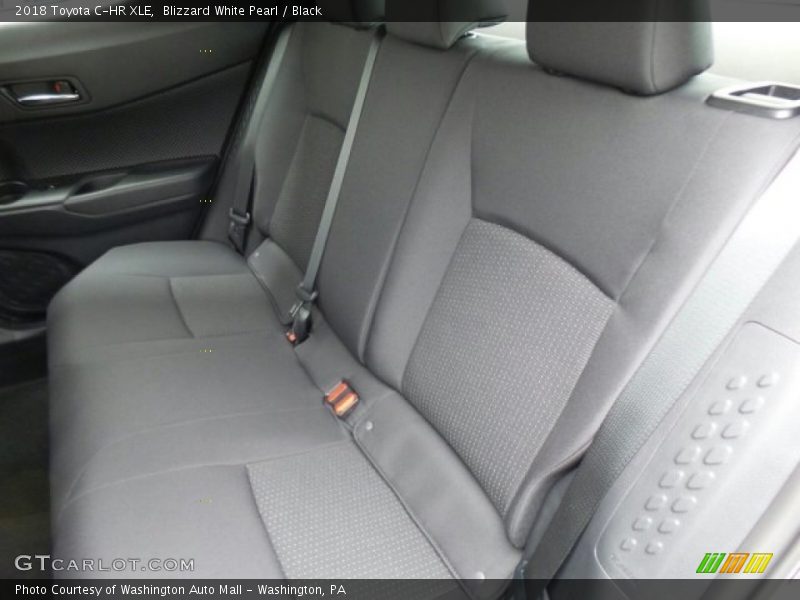 Blizzard White Pearl / Black 2018 Toyota C-HR XLE