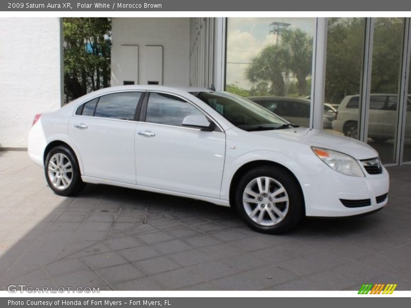 Polar White / Morocco Brown 2009 Saturn Aura XR
