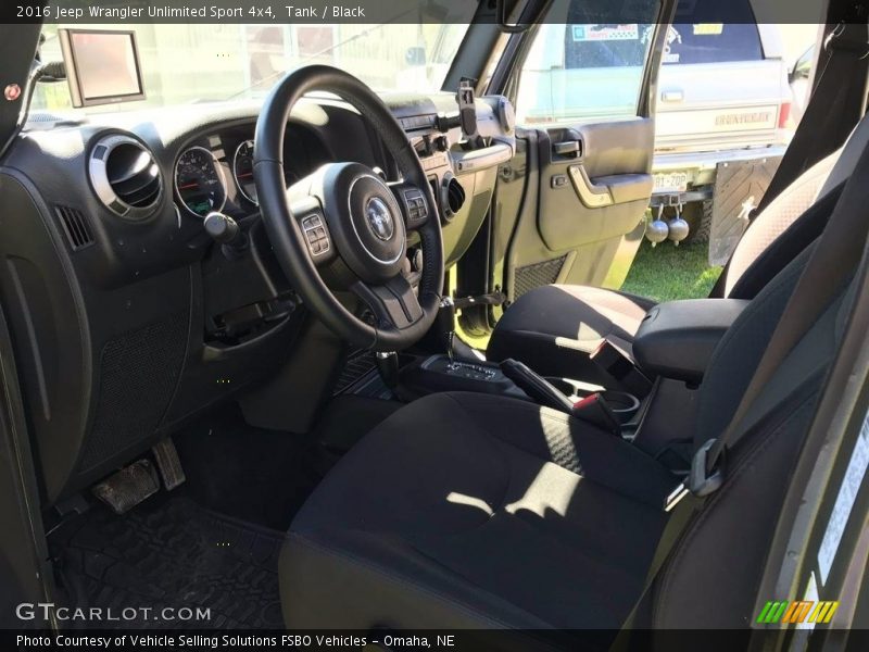 Tank / Black 2016 Jeep Wrangler Unlimited Sport 4x4