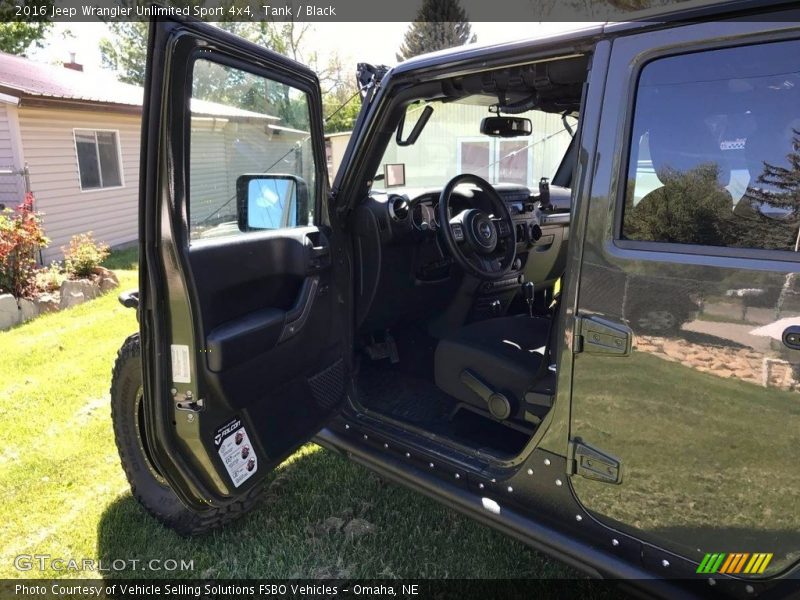 Tank / Black 2016 Jeep Wrangler Unlimited Sport 4x4
