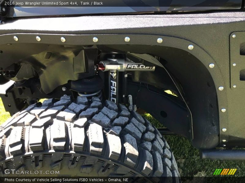 Tank / Black 2016 Jeep Wrangler Unlimited Sport 4x4