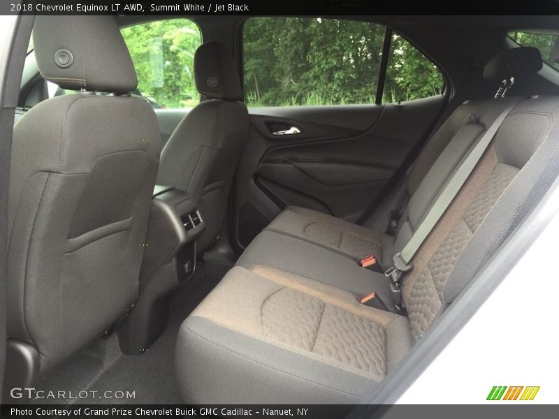 Summit White / Jet Black 2018 Chevrolet Equinox LT AWD