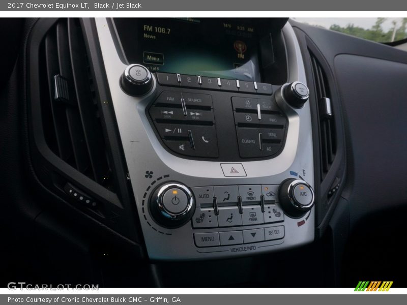 Black / Jet Black 2017 Chevrolet Equinox LT