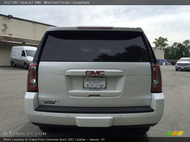 White Frost Tricoat / Cocoa/Dune 2017 GMC Yukon SLT 4WD