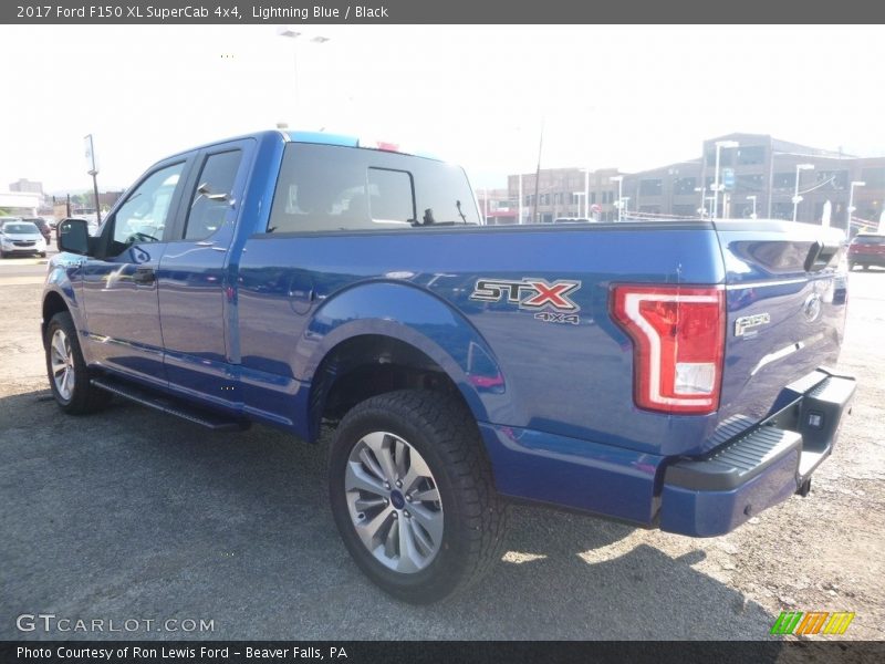 Lightning Blue / Black 2017 Ford F150 XL SuperCab 4x4