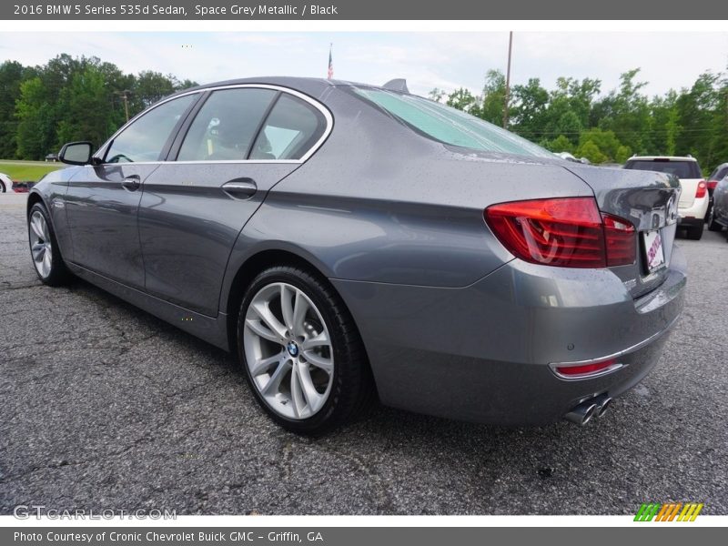 Space Grey Metallic / Black 2016 BMW 5 Series 535d Sedan