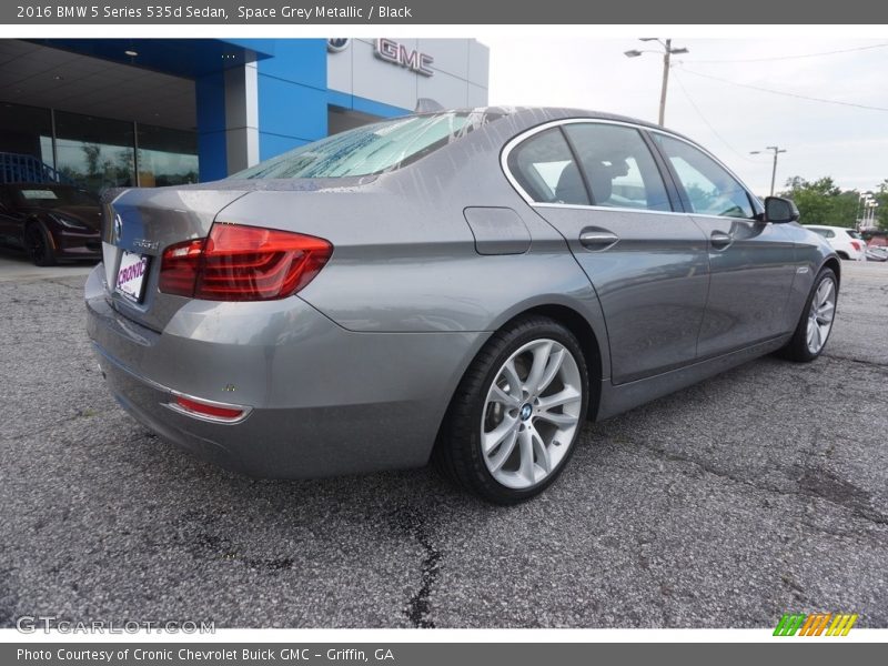 Space Grey Metallic / Black 2016 BMW 5 Series 535d Sedan