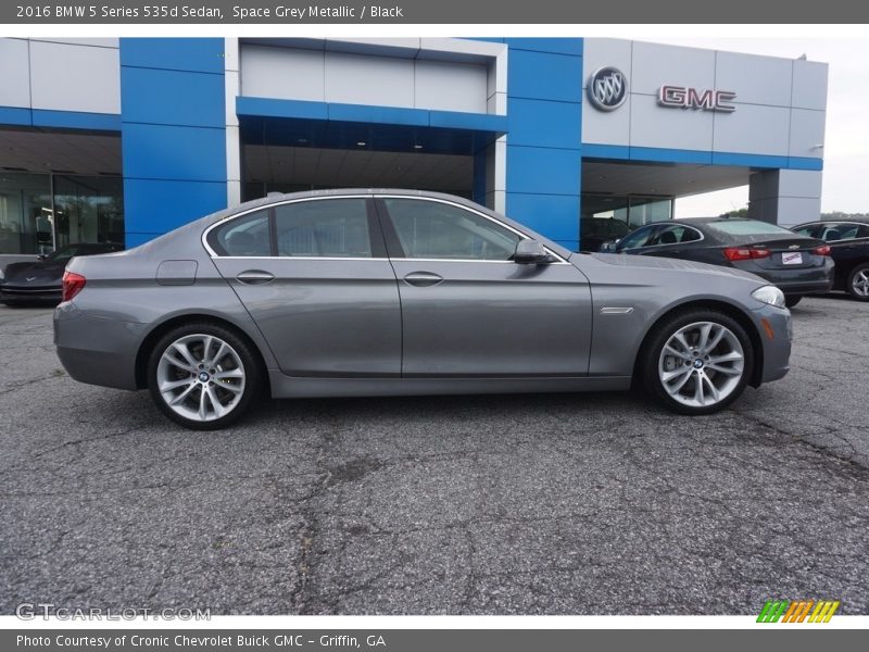 Space Grey Metallic / Black 2016 BMW 5 Series 535d Sedan