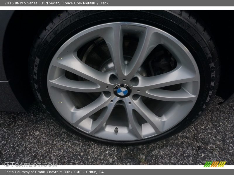 Space Grey Metallic / Black 2016 BMW 5 Series 535d Sedan
