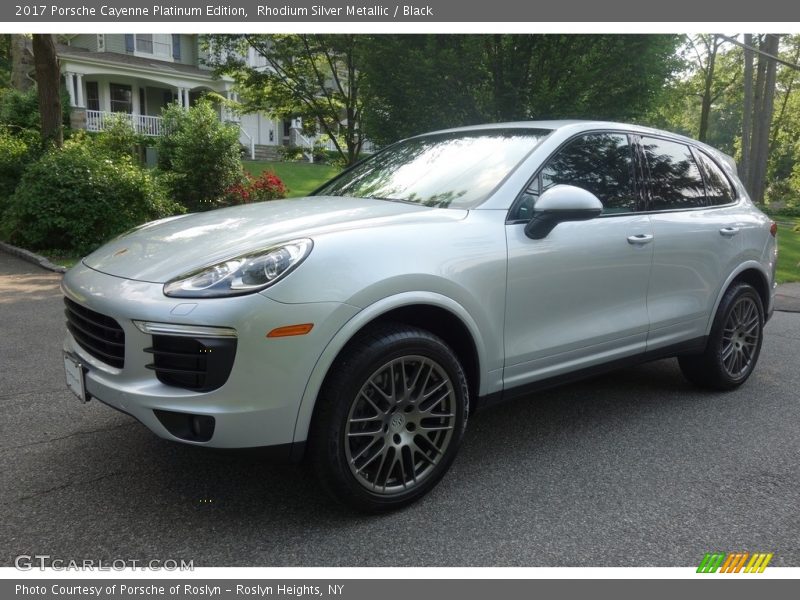 Rhodium Silver Metallic / Black 2017 Porsche Cayenne Platinum Edition