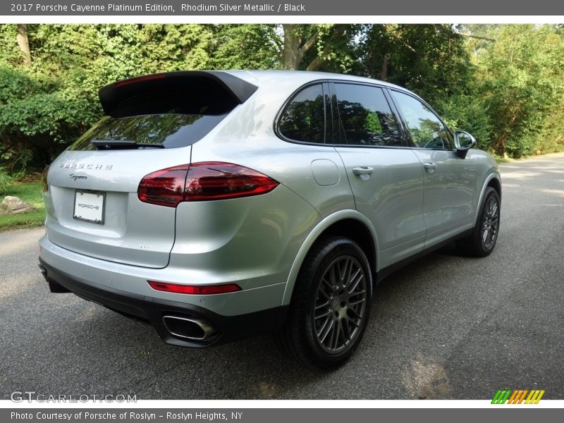 Rhodium Silver Metallic / Black 2017 Porsche Cayenne Platinum Edition