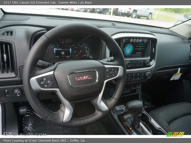 Summit White / Jet Black 2017 GMC Canyon SLE Extended Cab