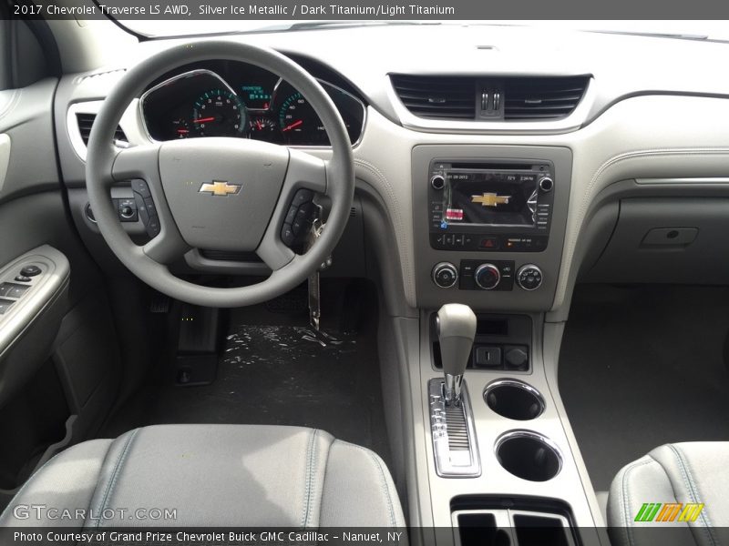 Dashboard of 2017 Traverse LS AWD