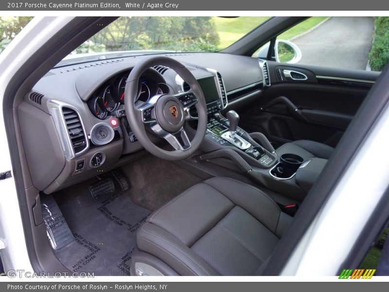  2017 Cayenne Platinum Edition Agate Grey Interior