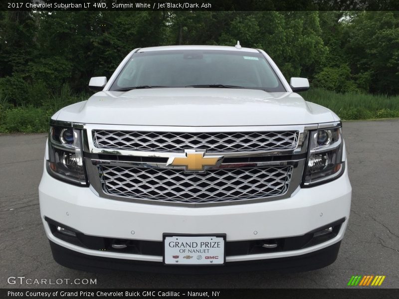 Summit White / Jet Black/Dark Ash 2017 Chevrolet Suburban LT 4WD