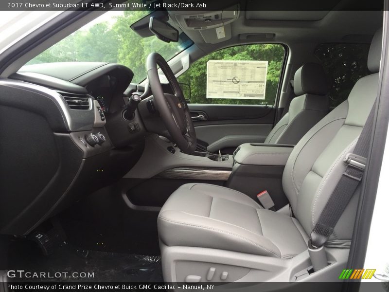 Summit White / Jet Black/Dark Ash 2017 Chevrolet Suburban LT 4WD