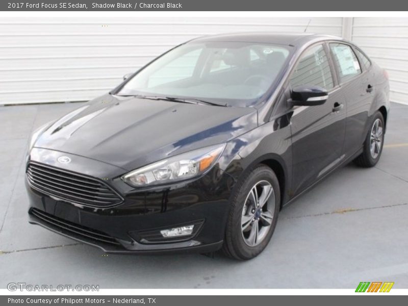 Shadow Black / Charcoal Black 2017 Ford Focus SE Sedan