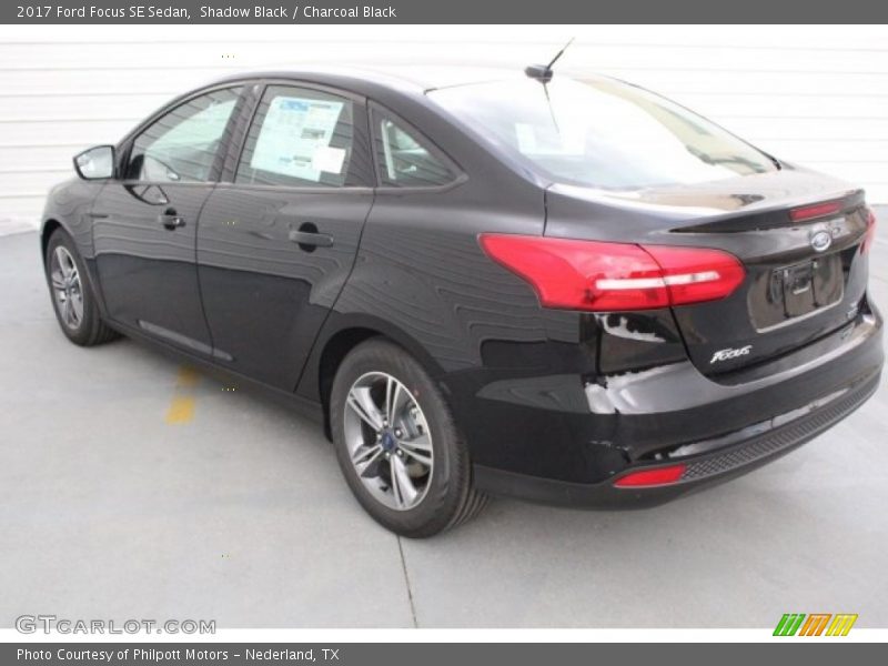 Shadow Black / Charcoal Black 2017 Ford Focus SE Sedan