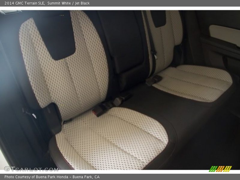 Summit White / Jet Black 2014 GMC Terrain SLE