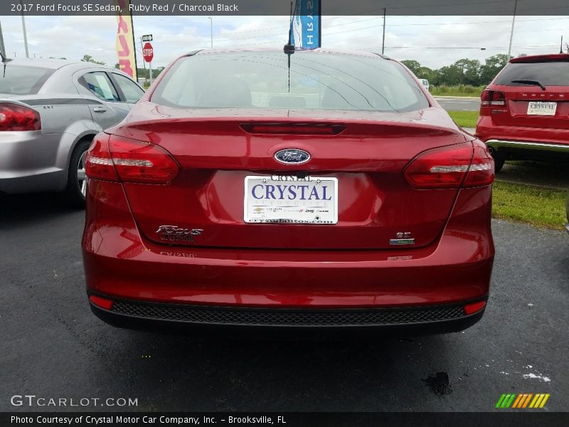 Ruby Red / Charcoal Black 2017 Ford Focus SE Sedan