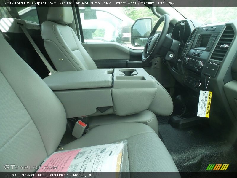 Oxford White / Medium Earth Gray 2017 Ford F350 Super Duty XL Regular Cab 4x4 Dump Truck