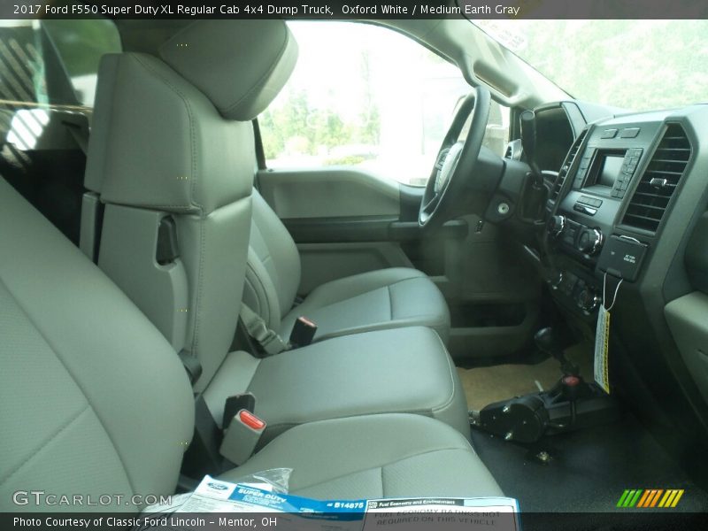 Oxford White / Medium Earth Gray 2017 Ford F550 Super Duty XL Regular Cab 4x4 Dump Truck