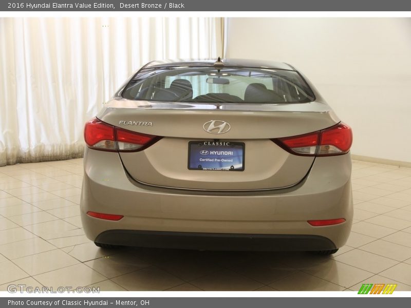 Desert Bronze / Black 2016 Hyundai Elantra Value Edition