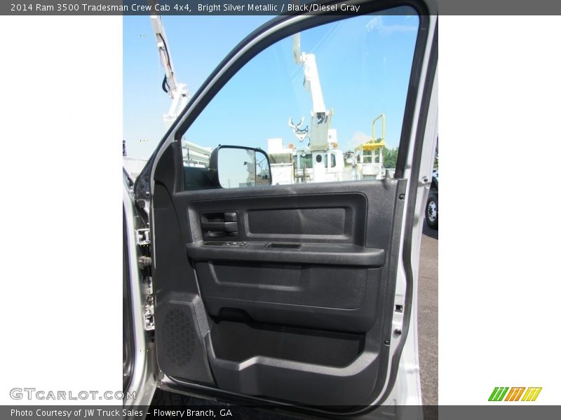 Bright Silver Metallic / Black/Diesel Gray 2014 Ram 3500 Tradesman Crew Cab 4x4