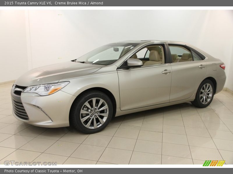 Creme Brulee Mica / Almond 2015 Toyota Camry XLE V6