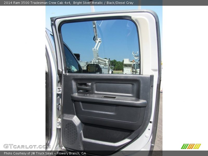 Bright Silver Metallic / Black/Diesel Gray 2014 Ram 3500 Tradesman Crew Cab 4x4