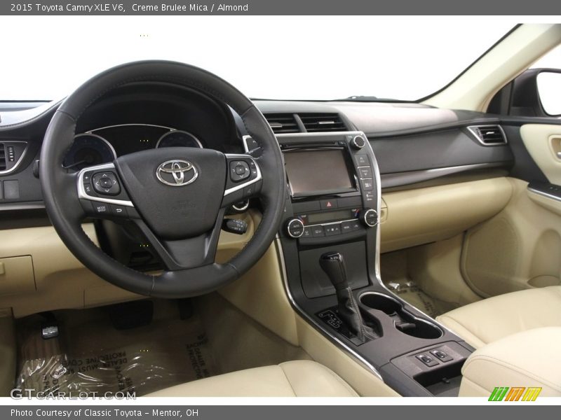 Creme Brulee Mica / Almond 2015 Toyota Camry XLE V6