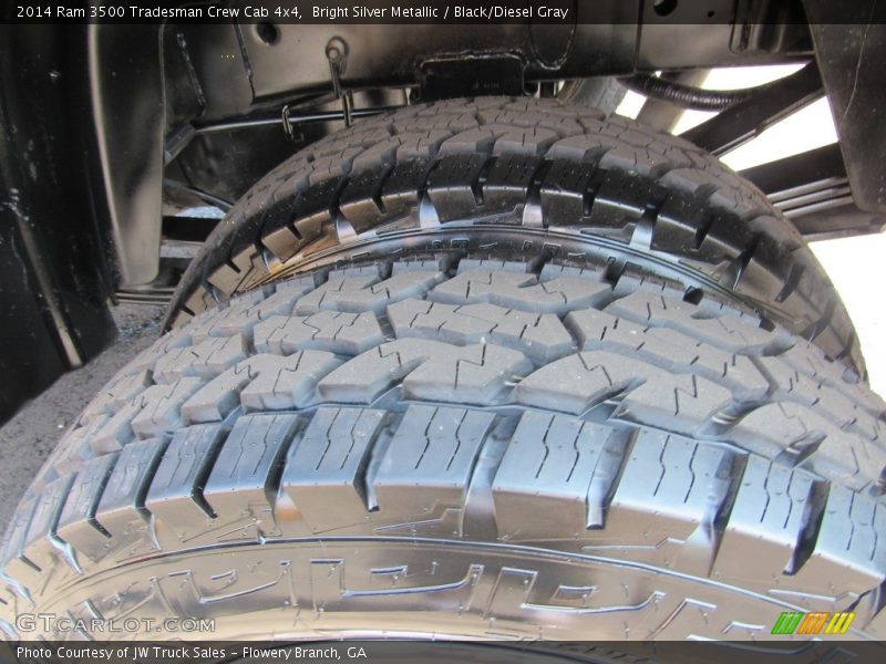Bright Silver Metallic / Black/Diesel Gray 2014 Ram 3500 Tradesman Crew Cab 4x4