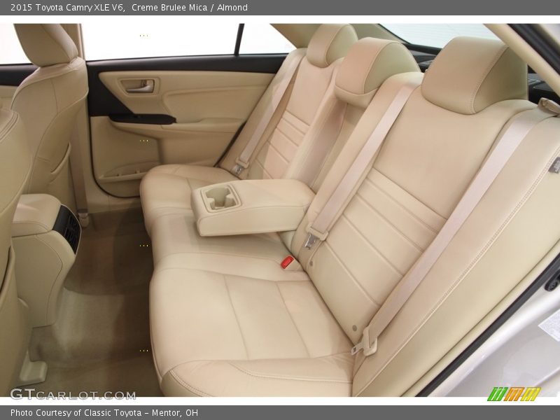 Creme Brulee Mica / Almond 2015 Toyota Camry XLE V6