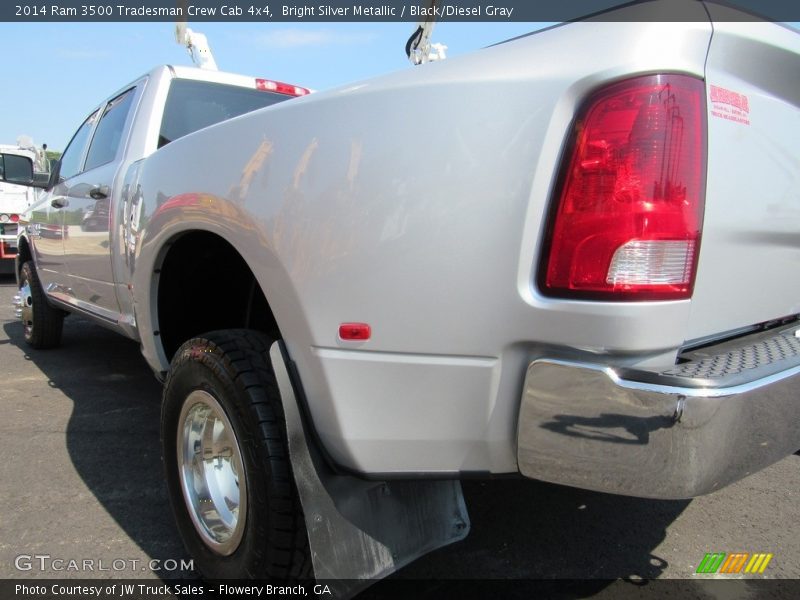 Bright Silver Metallic / Black/Diesel Gray 2014 Ram 3500 Tradesman Crew Cab 4x4