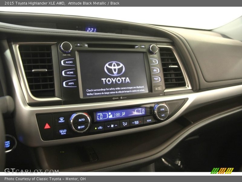 Attitude Black Metallic / Black 2015 Toyota Highlander XLE AWD