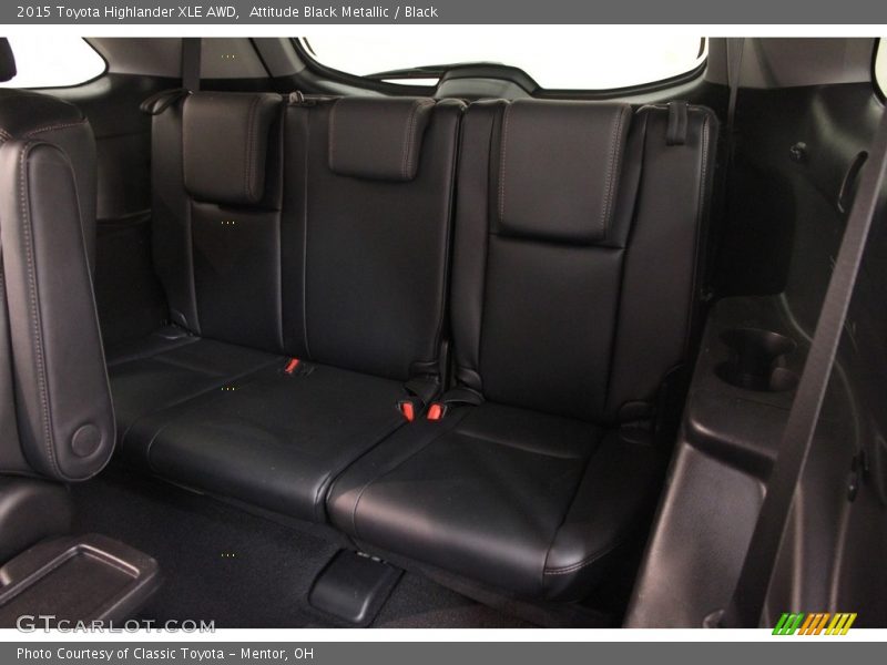 Attitude Black Metallic / Black 2015 Toyota Highlander XLE AWD