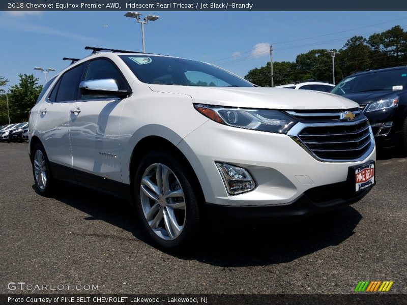 Iridescent Pearl Tricoat / Jet Black/­Brandy 2018 Chevrolet Equinox Premier AWD