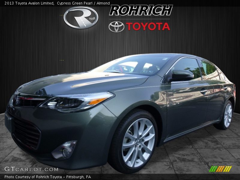 Cypress Green Pearl / Almond 2013 Toyota Avalon Limited