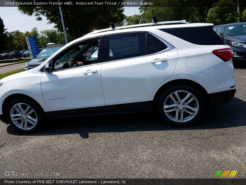 Iridescent Pearl Tricoat / Jet Black/­Brandy 2018 Chevrolet Equinox Premier AWD